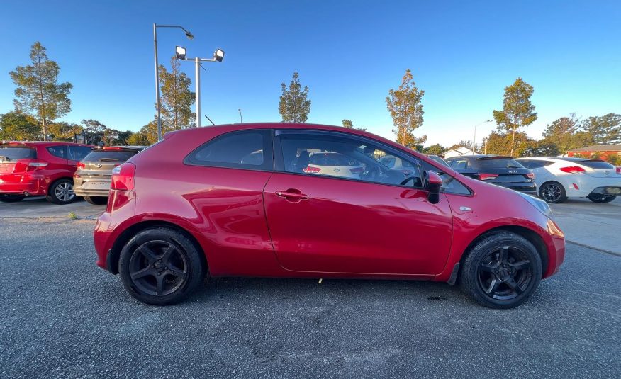 2016 Kia Rio Automatic