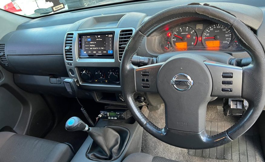 2009 Nissan Navara Manual Diesel 4WD