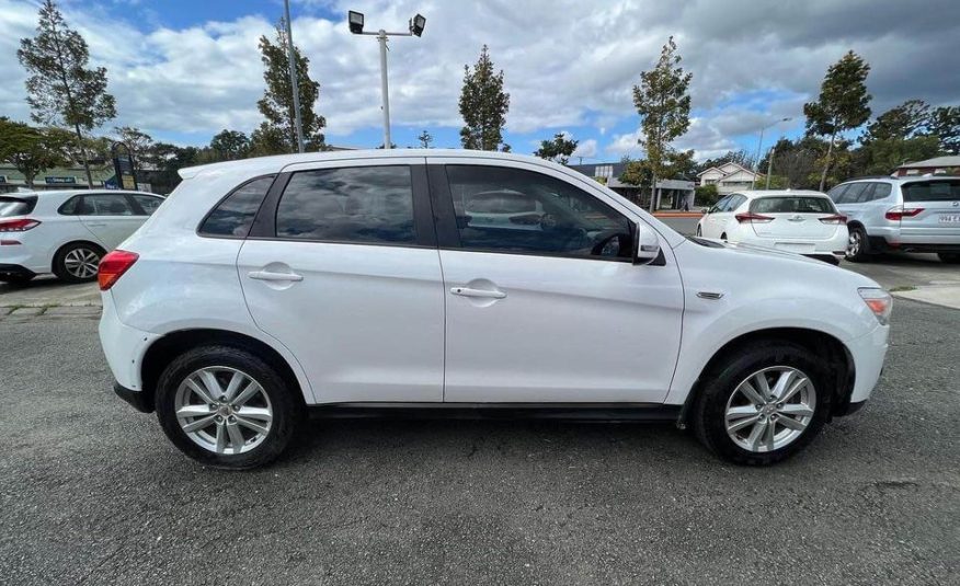 2013 Mitsubishi ASX Manual