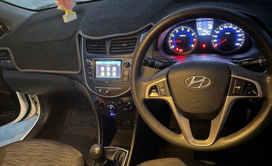 2016 Hyundai Accent manual