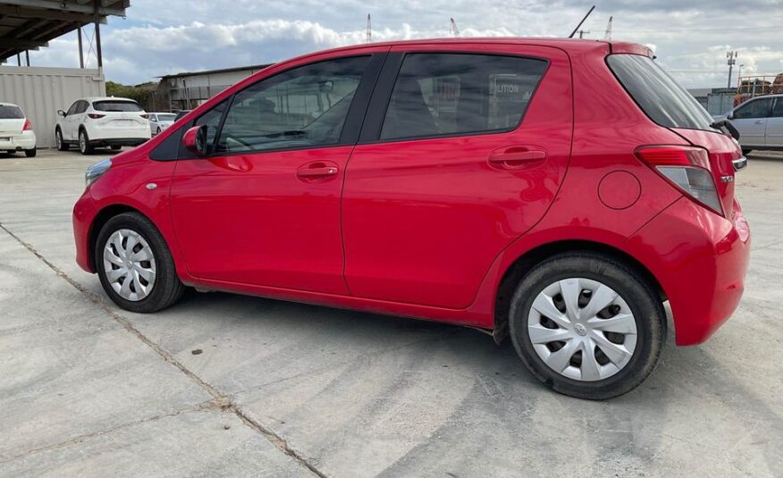 2012 Toyota Yaris manual