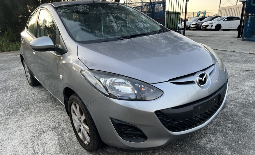 2014 Mazda 2 Manual