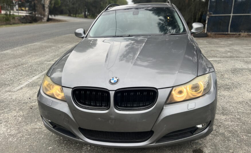 2009 BMW 320i wagon Automatic