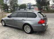 2009 BMW 320i wagon Automatic