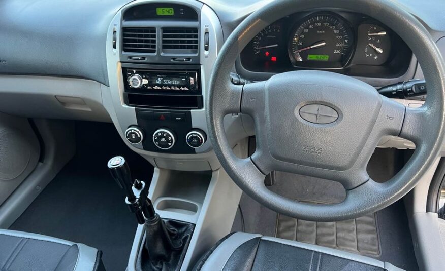 2008 Kia Cerato Manual