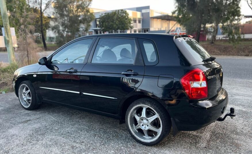 2008 Kia Cerato Manual