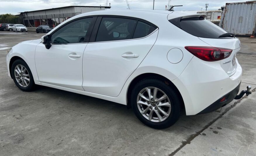 2015 Mazda 3 Automatic White