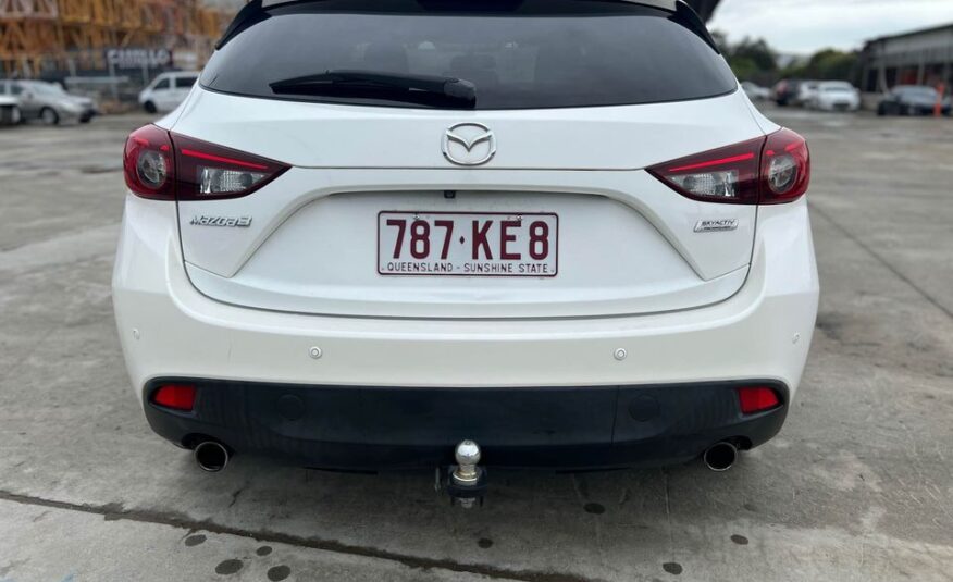 2015 Mazda 3 Automatic White