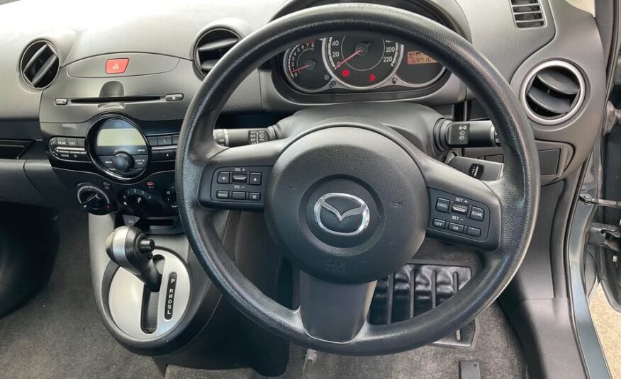 2011 Mazda 2 Automatic Grey
