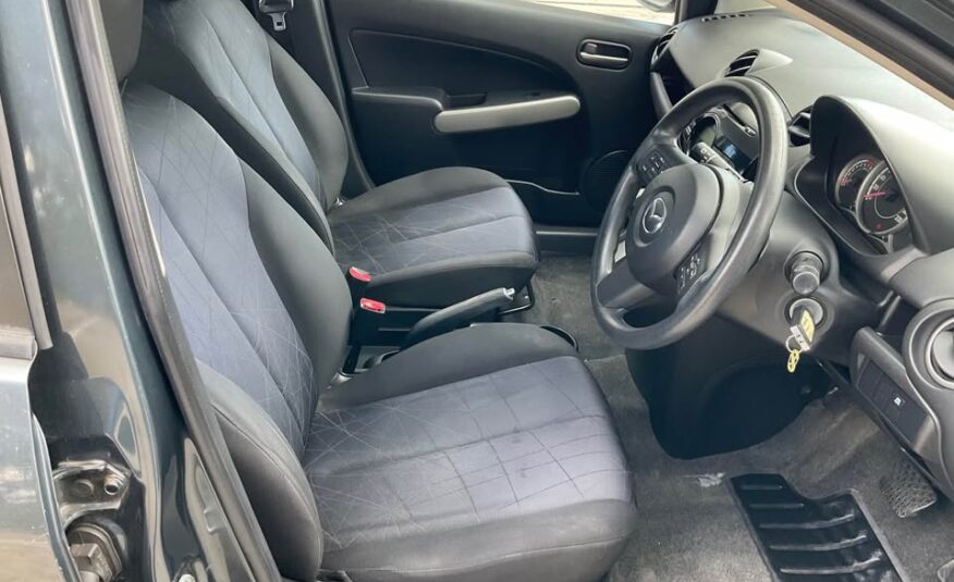 2011 Mazda 2 Automatic Grey